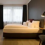 Am Schlosstheater Bed & Breakfast Fulda