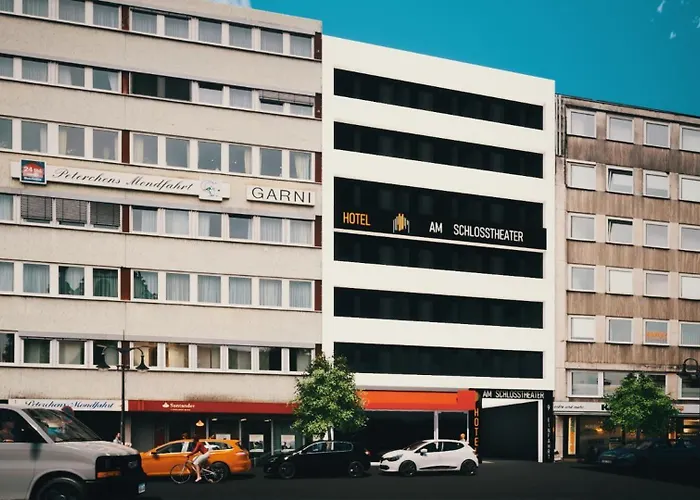 Frühstückspension Am Schlosstheater 4*